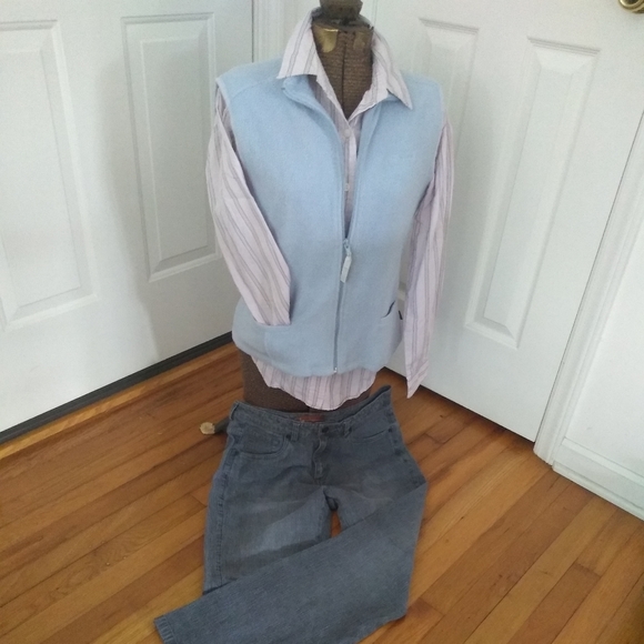 Light Blue Fleece Vest - Picture 2 of 4